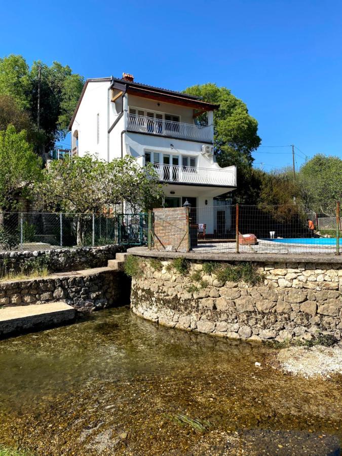 Villa Kosor Spring 블라카예 외부 사진