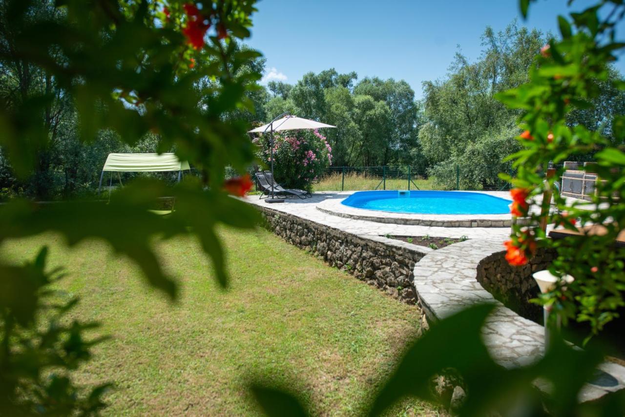 Villa Kosor Spring 블라카예 외부 사진