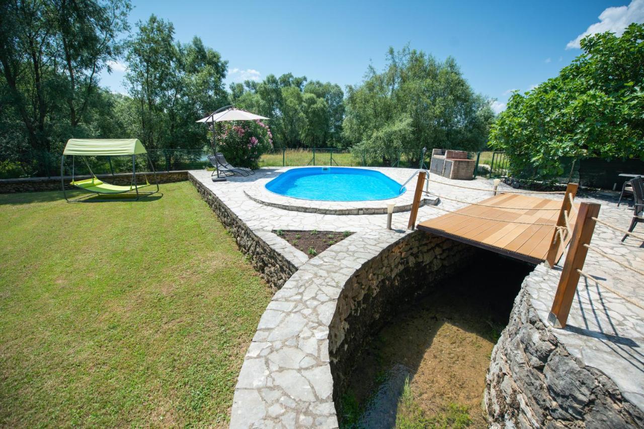 Villa Kosor Spring 블라카예 외부 사진